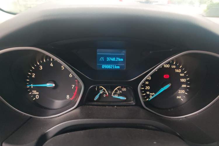 Used Ford Focus 2018 Hatchback Classic 1.6L Manual Comfort Plus SmartDrive Edition Instrument Cluster