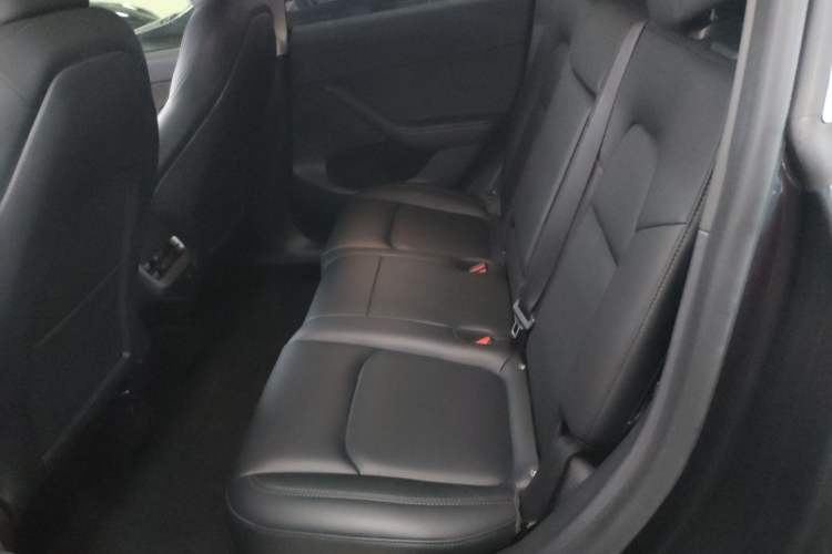 Used Tesla Model Y 2024 Rear-Wheel-Drive Version