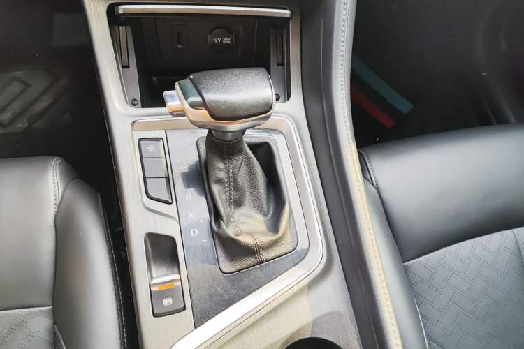 Used Changan CS55PLUS 2020 1.5T Automatic Colorful Model