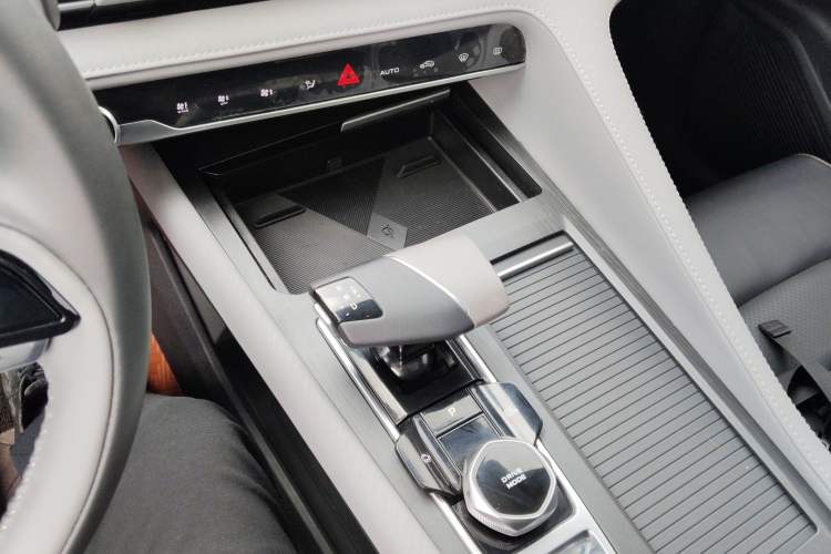 Used Changan CS75 PLUS 2022 2nd Generation 1.5T Automatic Prestige Version
