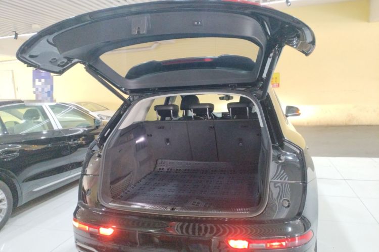 Used Audi Q5L 2020 45 TFSI Prestige Fashion Model
