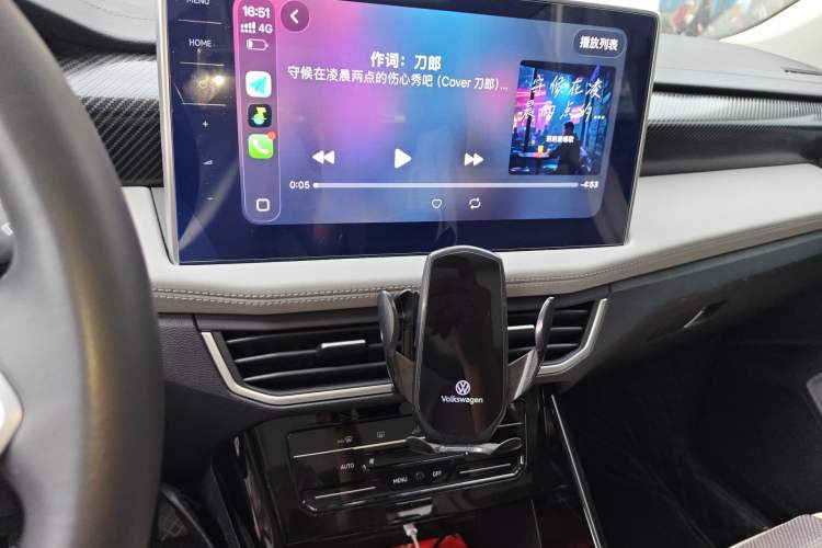 Used Volkswagen Tayron 2023 280TSI Two-Wheel-Drive Luxury Plus Advanced Version
