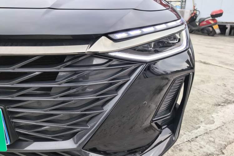 Used Chery Arrizo 8 2023 High-Performance Edition 2.0T DCT Powerfully Equipped