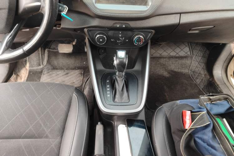 Used Ford Escort 2019 1.5L Automatic Enjoyment Model Gear Lever
