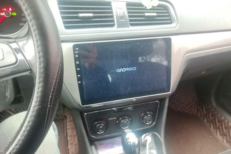 Used Volkswagen Lavida 2017 230TSI DSG Comfort Edition
