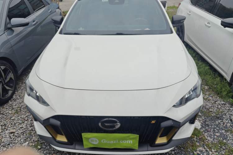 Used GAC Trumpchi EMPOW 2021 270T DCT J15 Version Front