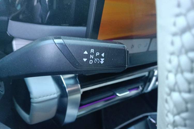 Used iCAR 03 2024 501km Four-wheel Drive Long-range Intelligent Driving Edition