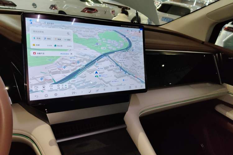 Used BYD Xia 2025 DM-i 1.5T 180km Beyond Edition
