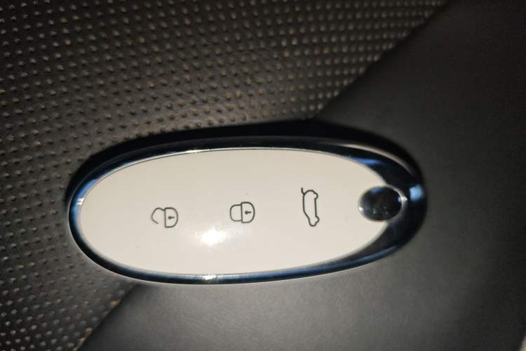 Used Dongfeng NAMMI 01 2024 New Edition 330 Air