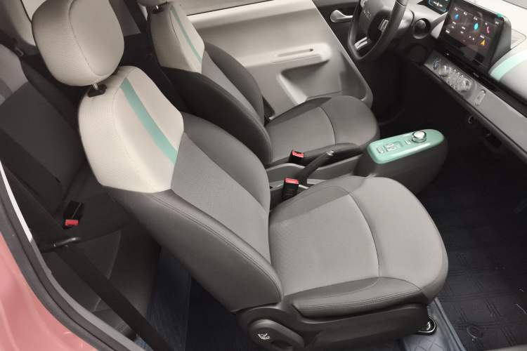 Used Qiyuan Lumin 2023 301km Honey Dew Edition
