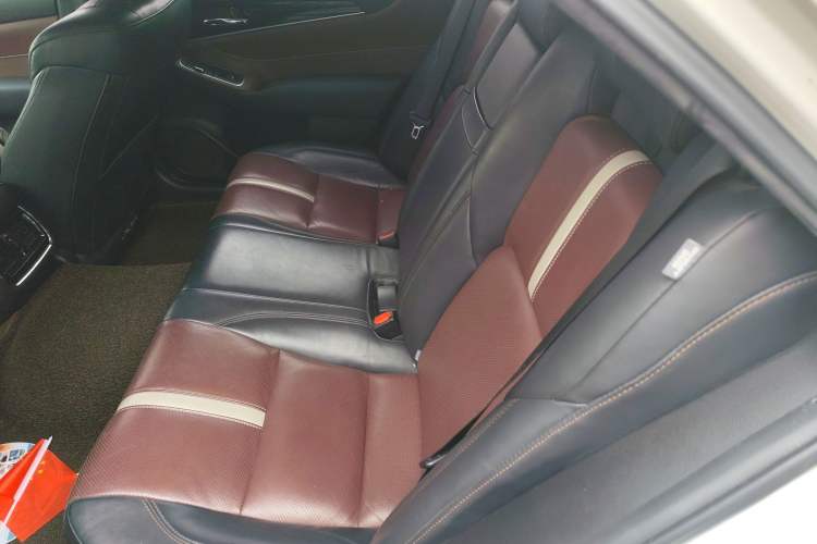 Used Toyota Crown 2017 2.0T Sport Edition Left Rear Seat