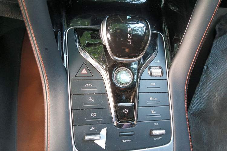 Used BYD Song PLUS 2020 1.5T Automatic Flagship Edition Gear Lever