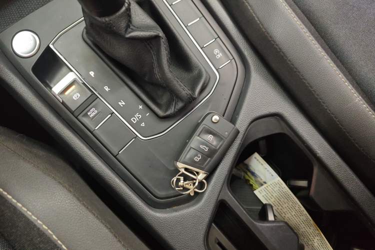 Used Volkswagen Tiguan L 2022 330TSI Automatic Two-Wheel Drive Comfort Edition Vehicle Key