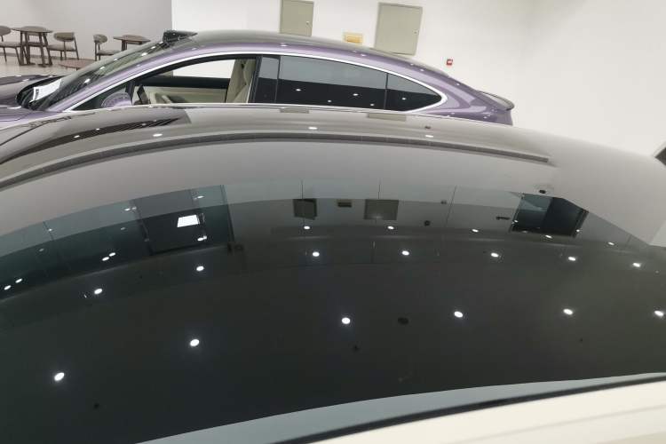 Used Hima Luxeed R7 2024 All-Electric 802 km Max