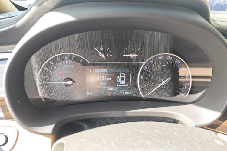 Used Buick GL8 2017 ES 28T Flagship Model China V Standard
