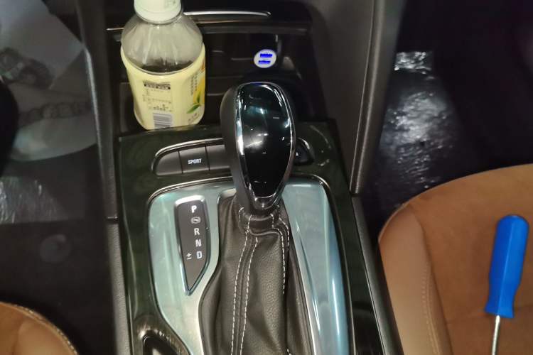 Used Buick Regal 2019 20T Elite Version China VI Standard