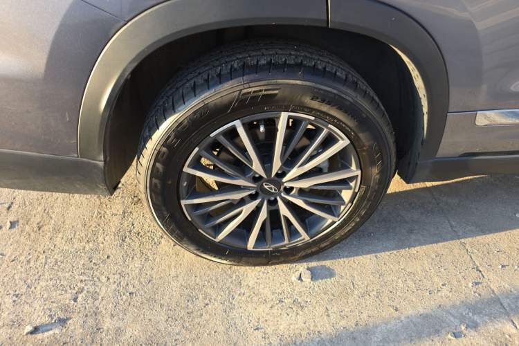 Used Chery Tiggo 8 PRO 2024 Champion Edition 290T Two-Wheel Drive Peak Version 5 Seats
