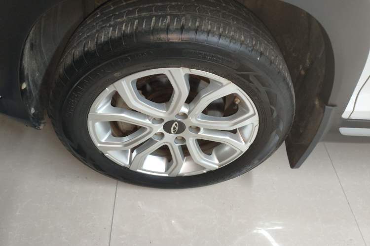 Used Chery Tiggo 3X 2021 PLUS 1.5L CVT Thrilling Red Date Edition Left Front Wheel Hub