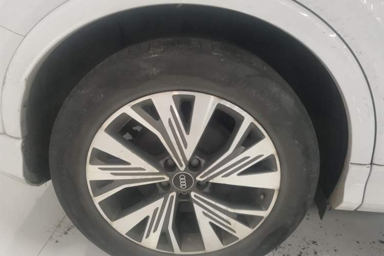 Used Audi Q4 e-tron 2023 40 e-tron Adventure Edition