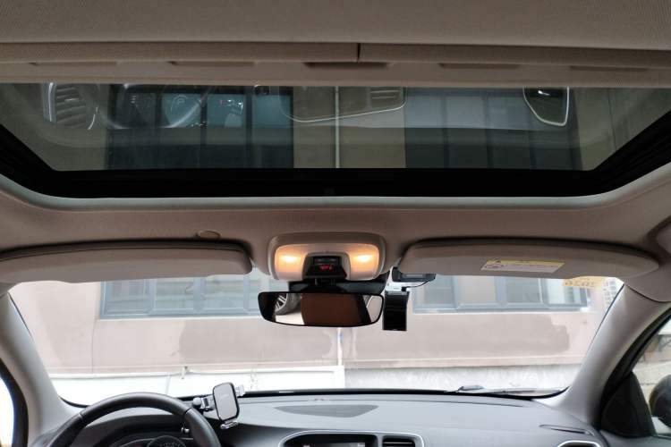 Used Volvo S60 2018 S60L T3 Smart Progress Edition