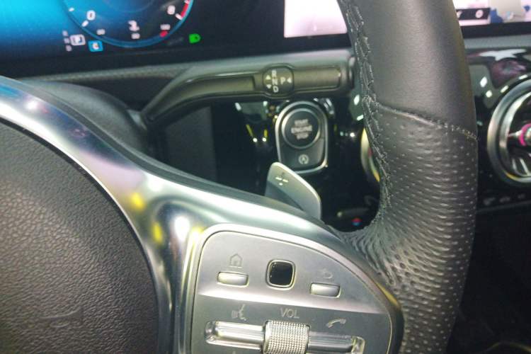 Used Mercedes-Benz A-Class 2021 A 200 L Sport Sedan Fashion Model