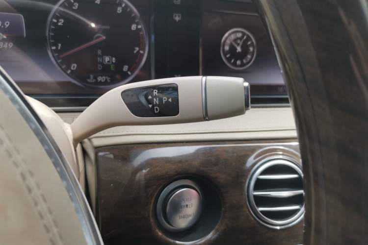Used Mercedes-Benz S-Class 2014 S 320 L Luxury Model Gear Lever