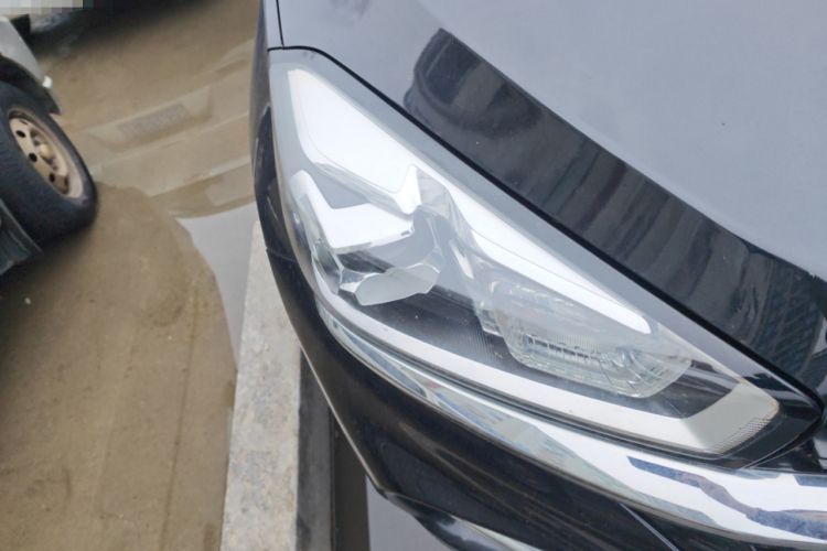 Used Chery Tiggo 8 2018 1.5 TCI Automatic Luxury Model 5 Seats Right Front Headlight