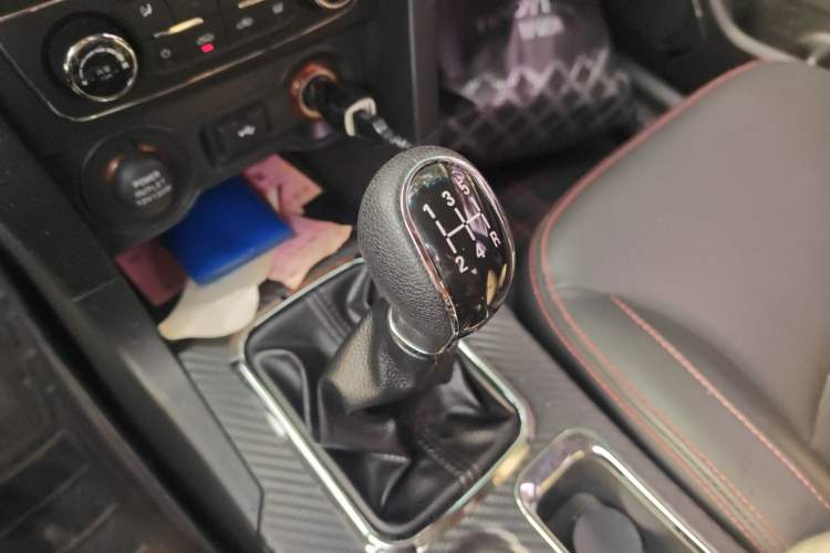 Used Geely Auto Vision 2016 1.5L Manual Happiness Edition Gear Lever