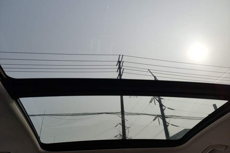 Used Hongqi H5 2025 1.5T DCT Qiyun 500 000th Unit Commemorative Edition
