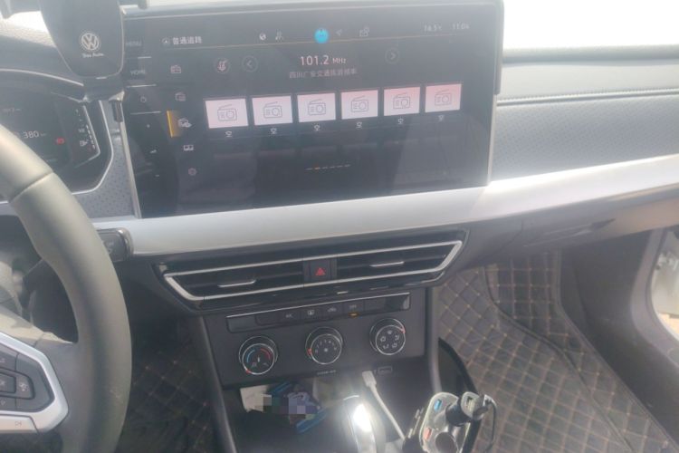 Used Volkswagen Lavida 2024 1.5L Automatic Starry Sky 5 Million Edition Audio And AC Panel