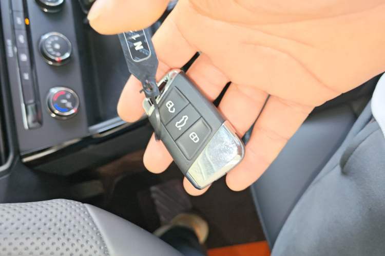 Used Volkswagen Passat 2023 280TSI Business Edition Interior 1