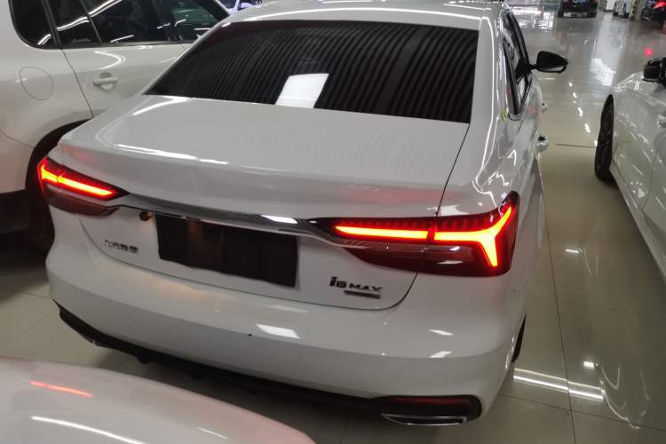 Used Roewe i6 MAX 2020 300TGI Automatic "Swell Cool Smart Drive" Edition