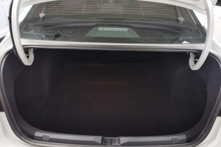 Used Volkswagen Lavida 2024 1.5L Automatic DeYi Edition Trunk