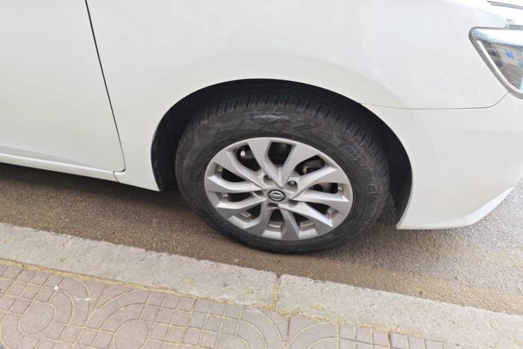 Used Nissan Sylphy 2016 1.6XV CVT Smart Enjoyment Version Right Front Wheel Hub