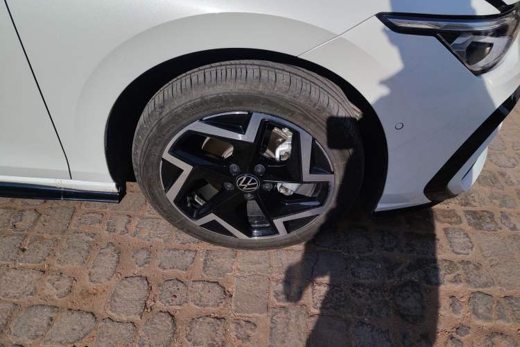 Used Volkswagen Golf 2025 300TSI R-Line