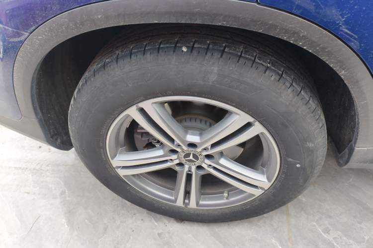 Used Mercedes-Benz GLC 2021 GLC 260 L 4MATIC Dynamic Edition Exterior 5