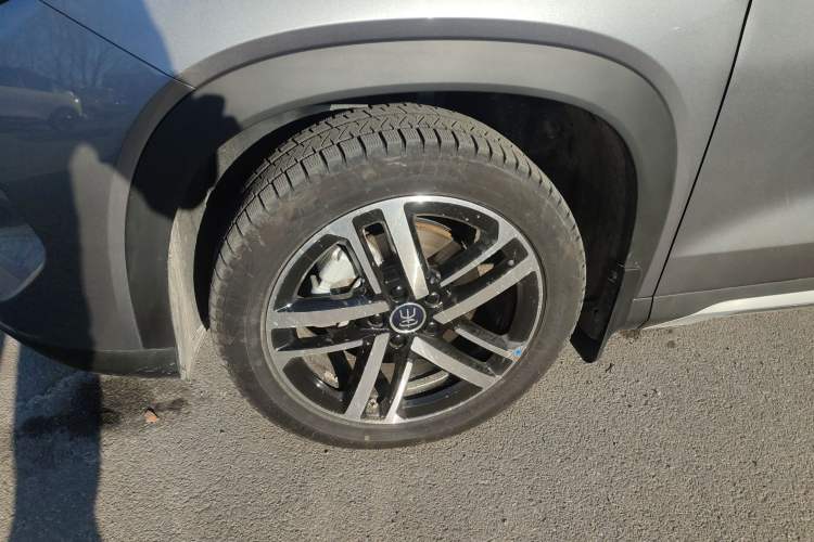 Used BYD Song L DM-i 2024 112 km Leading Edition