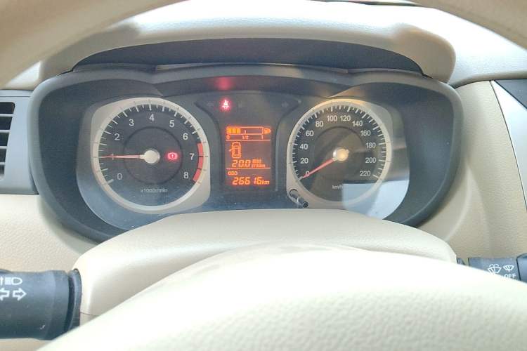 Used Venucia D50 2013 1.6L Manual Fashion Edition