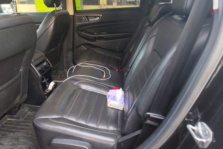 Used Ford Edge 2016 EcoBoost 245 Four-Wheel Drive Titanium Edition 7-Seater