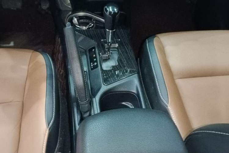 Used Toyota RAV4 2016 2.5L Automatic 4x4 Elite Edition