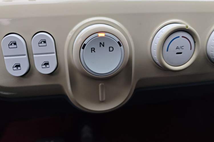 Used Bestune Pony 2025 222km Lightning Horse Gear Lever