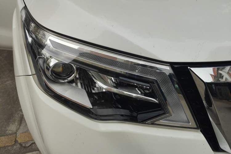 Used Nissan Terra 2020 2.5L XV 4WD Automatic Four-Wheel Drive Flagship Edition
