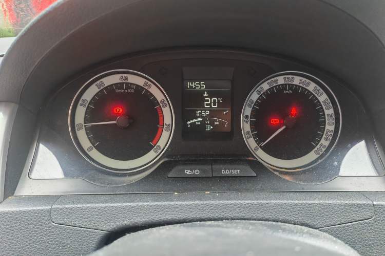 Used Skoda Rapid 2018 1.6L Manual Comfort Edition Instrument Cluster