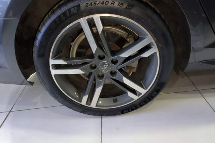 Used Audi A4L 2019 40 TFSI Sporty Version China V