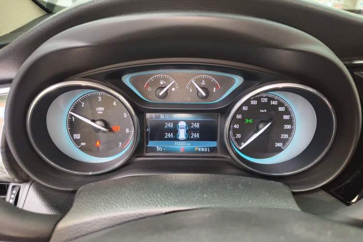 Used Buick Envision 2016 20T Two-Wheel-Drive Elite Model
