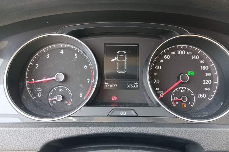 Used Volkswagen Golf 2019 280TSI DSG Comfort Version China VI Standard Instrument Cluster