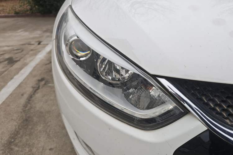 Used JAC Heyue 2014 1.5L Manual Luxury Version China IV Standard
