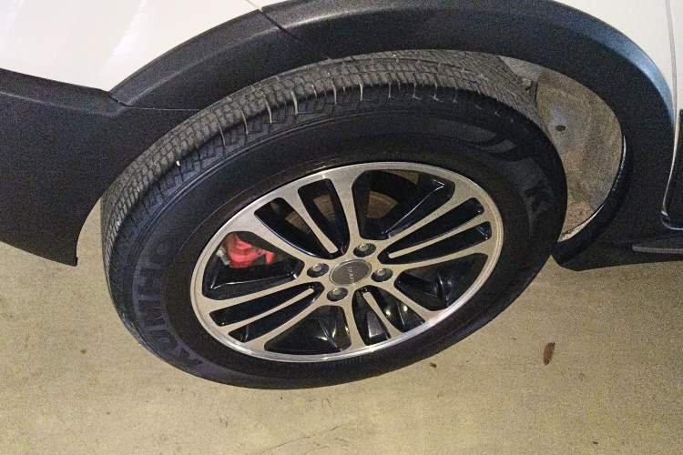 Used Haval H1 2016 Revised Version Blue Badge 1.5L Manual Comfort Edition
