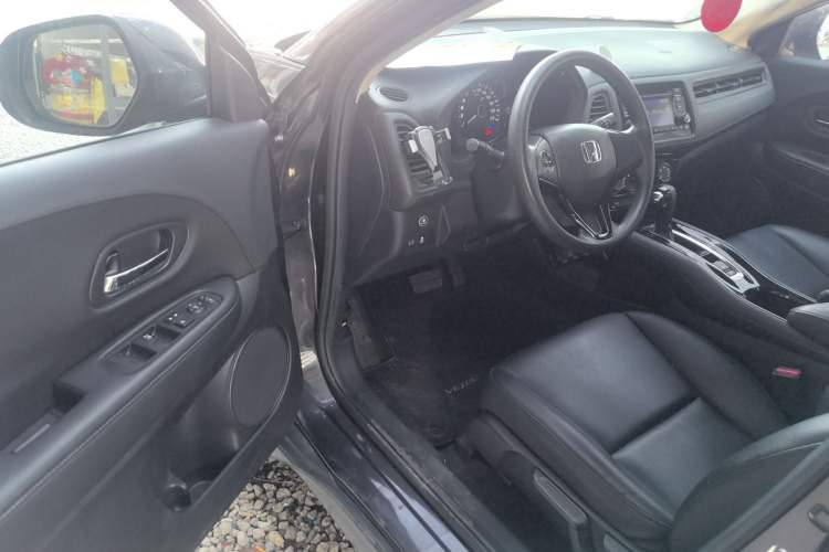 Used Honda Vezel 2017 1.5L CVT 2WD Comfort Model Driver Seat