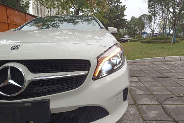 Used Mercedes-Benz A-Class (Import) 2017 Revised A 200 Dynamic Edition
